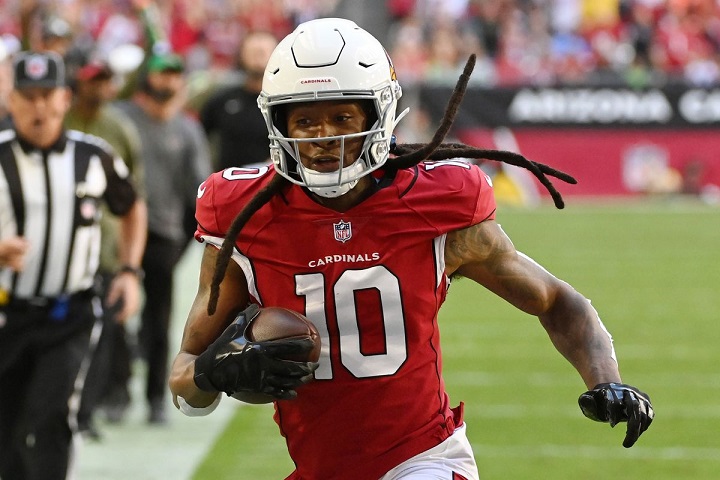 Les Cardinals de l'Arizona ont finalement éliminé DeAndre Hopkins